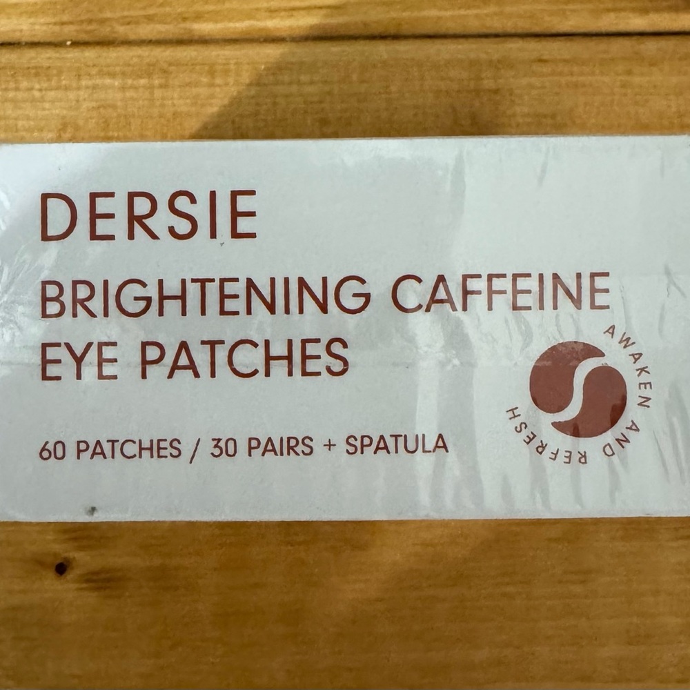 Brightening Caffeine Eye Patches - White